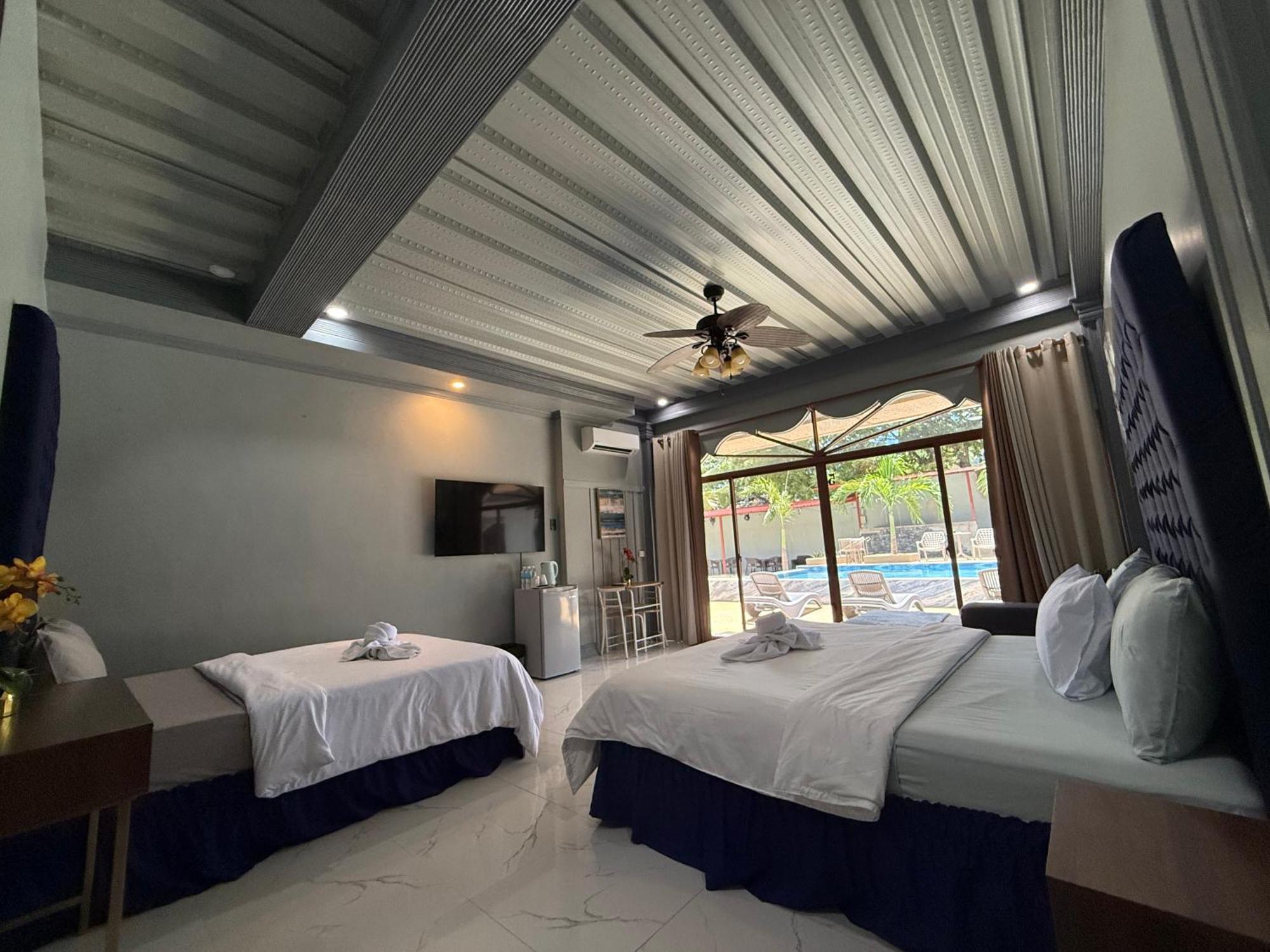 Lawson'S Beach Resort San Juan  Buitenkant foto